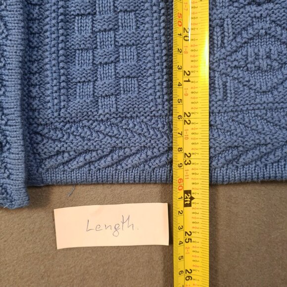 L.L.Bean Women Vintage Cardigan Size M Royal Blue Heavy Knit Nordic Button Down - Picture 15 of 16